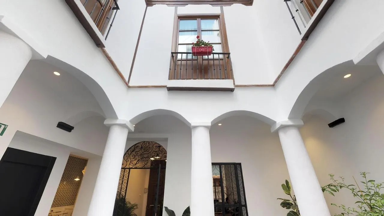 Hotel Madeinterranea Suites Màlaga